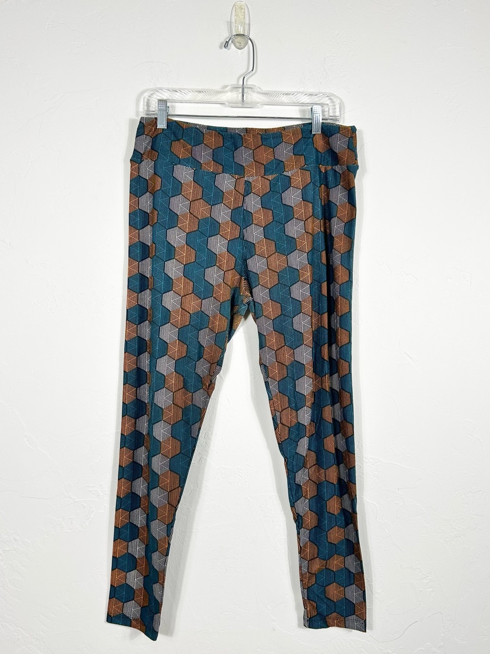 LuLaRoe TC Leggings Size Tall & Curvy 3D Cubes Hexagon Geometric Print Soft Knit